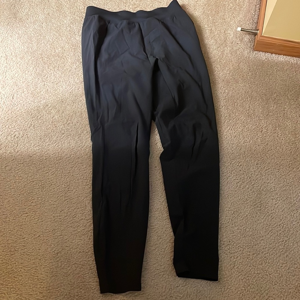 Lululemon size S color graphite gray